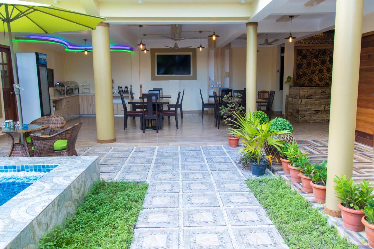 Rosy Villa Hotel Guraidhoo  Exterior photo